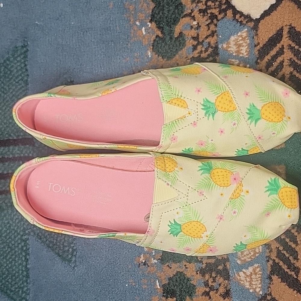 TOMS Women's Pineapple - Women Size 8 - New